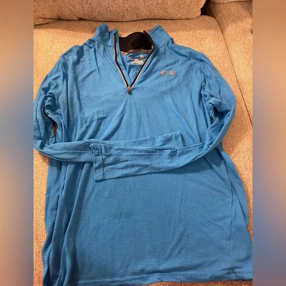 Men’s under armor large heat gear blue zip stripped pullover - Picture 3 of 4